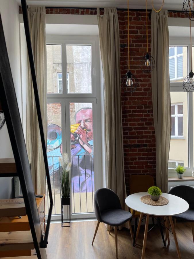 Urokliwy Loft W Ncl Kamienica Vabank 34 Apartman Łódź Kültér fotó